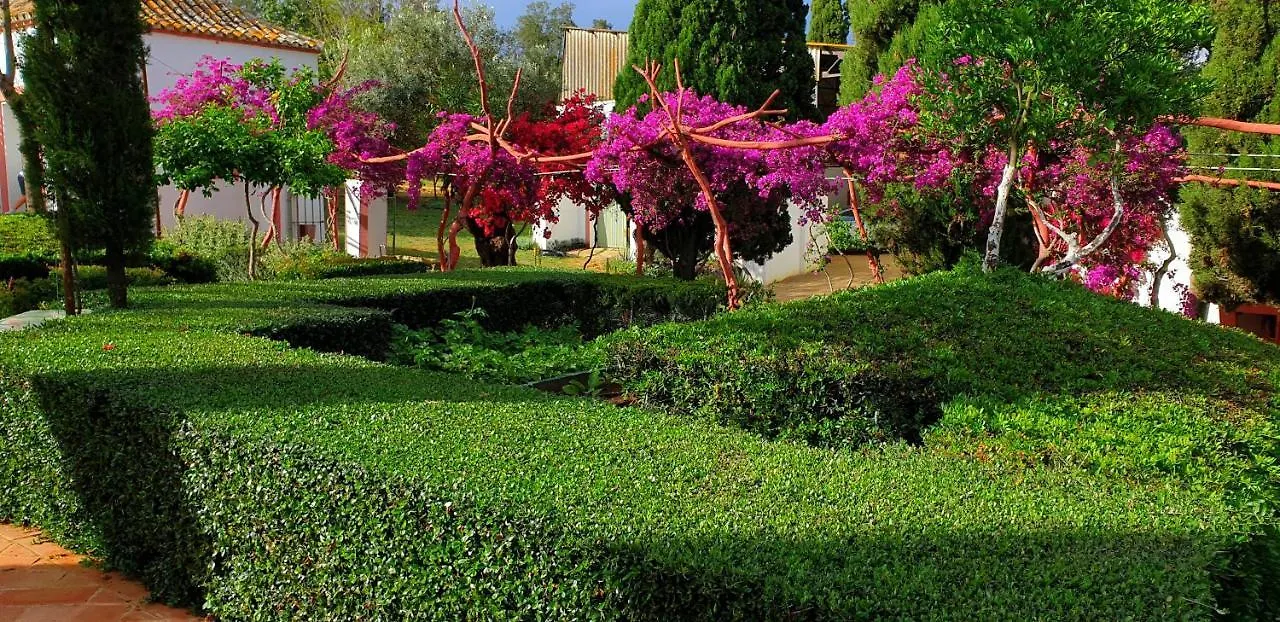 Cortijo El Triguero N-398 Ctra Carmona - El Viso Del Alcor Km 18 Villa