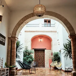 Couette-café Cafe Frenteabastos, Carmona (Seville)